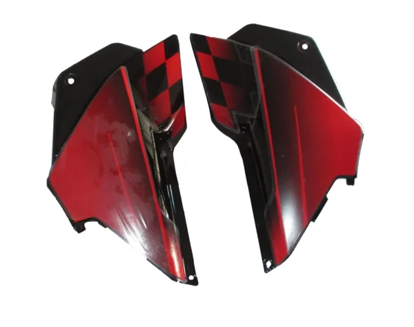 Side Panel cover Hero Glamour N m Black red Stk